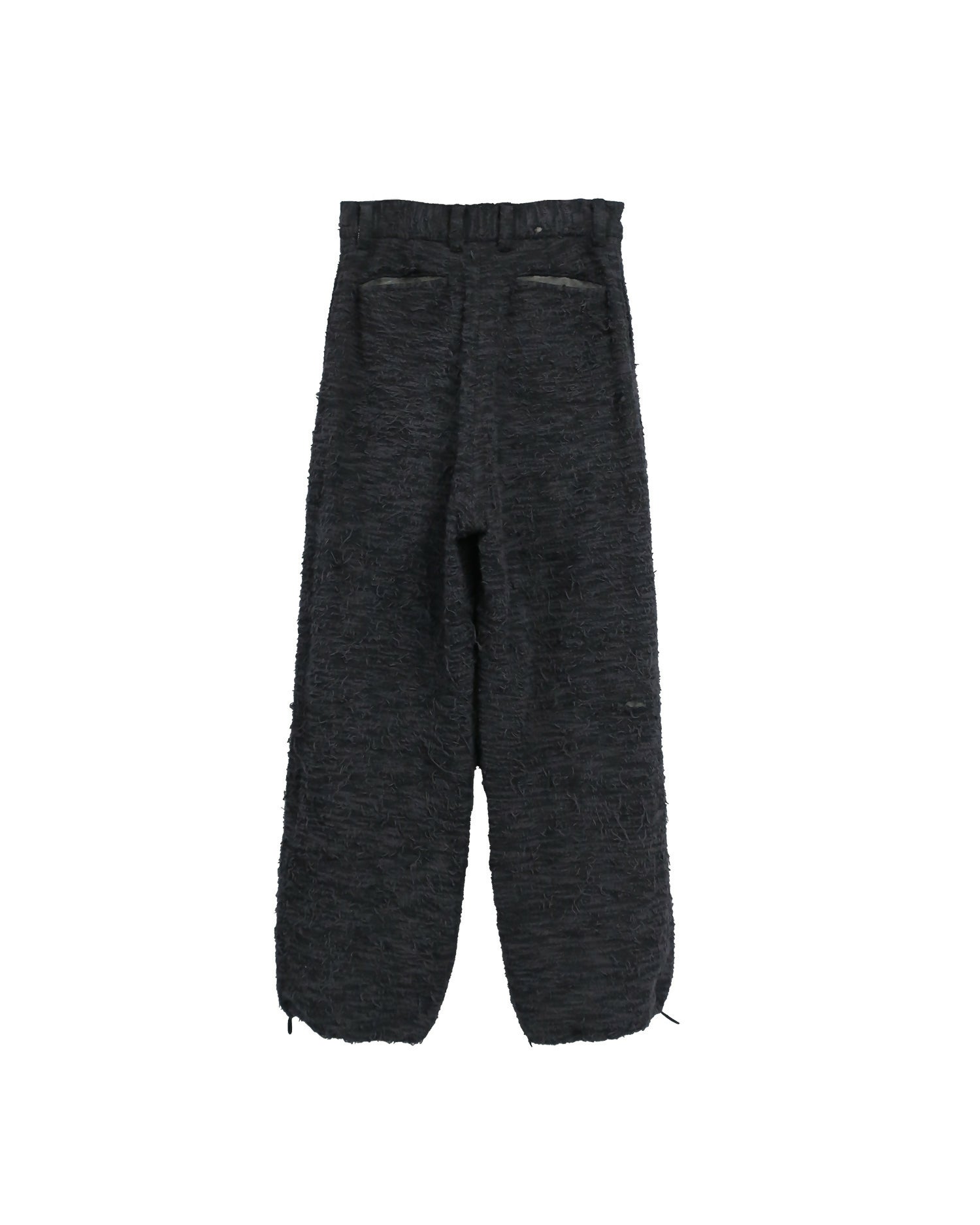 【PRE-ORDER】DISTRESSED FABRIC 4-TUCK TROUSERS / BLACK