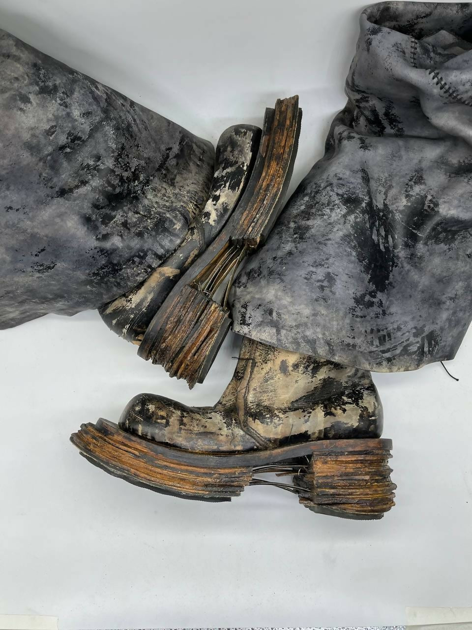 HPAL8 Antique Greyish Brown