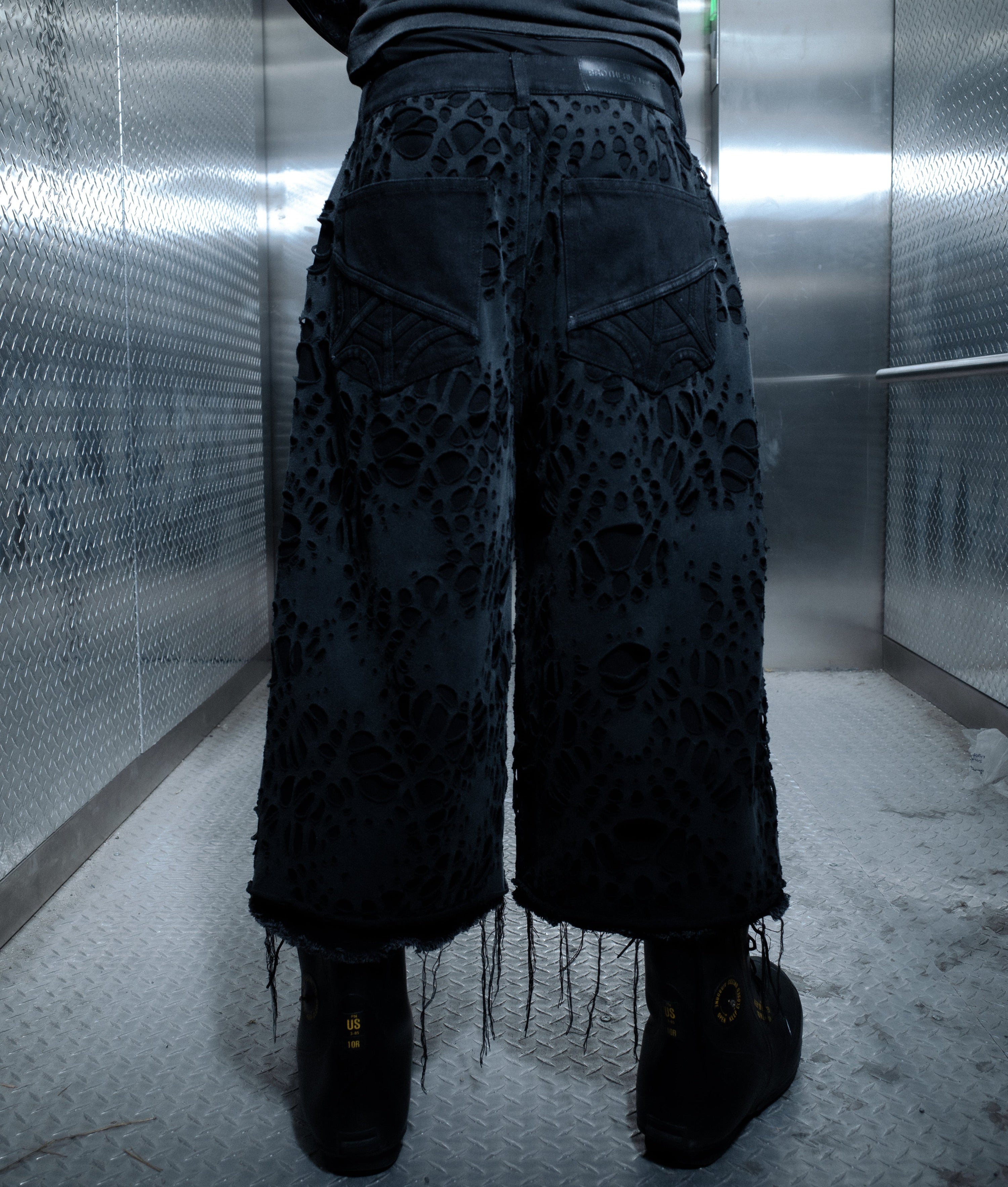 BL BURNEDWEB 3/4TH CAPRI DENIM