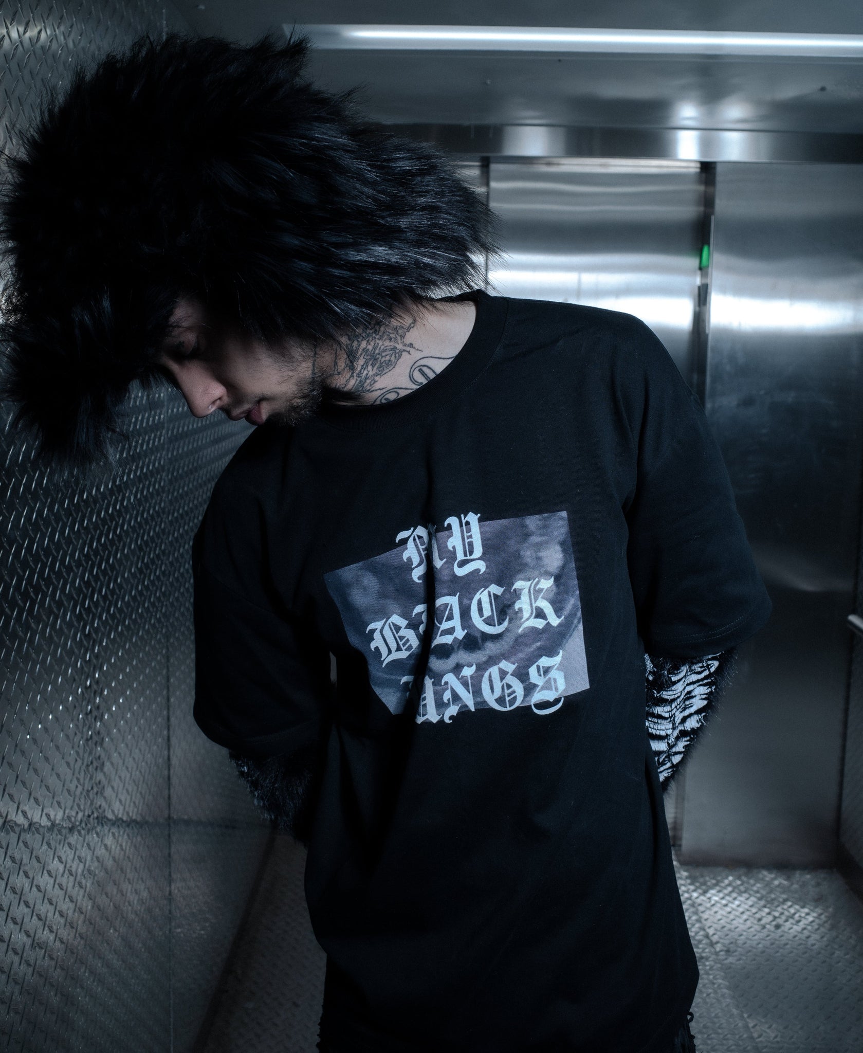 BL MYBLACKLUNGS LONGSLEEVE WITH AIRBRUSHED FUR SLEEVES