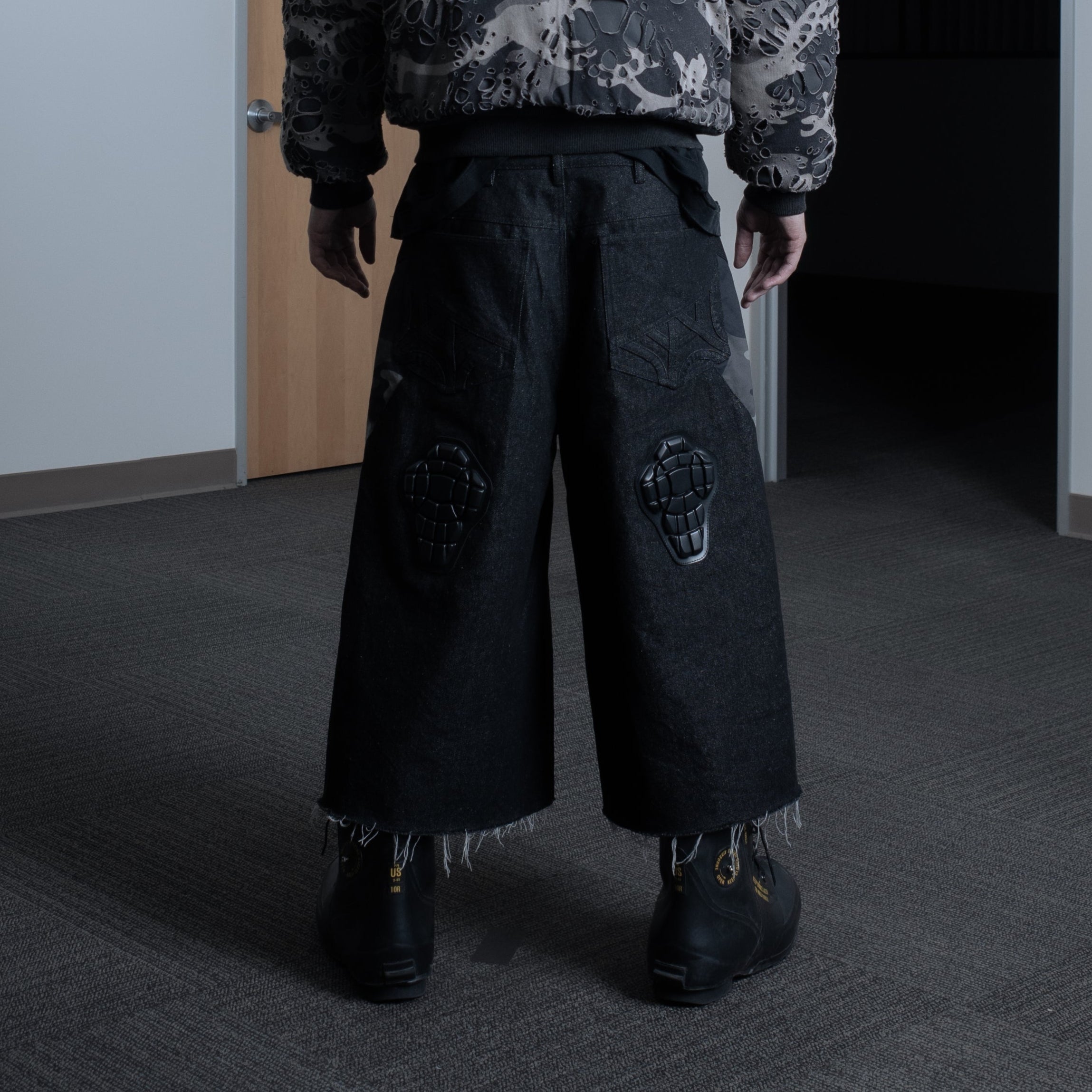 BL MUDCAMO 3/4TH CAPRI PADDED DENIM