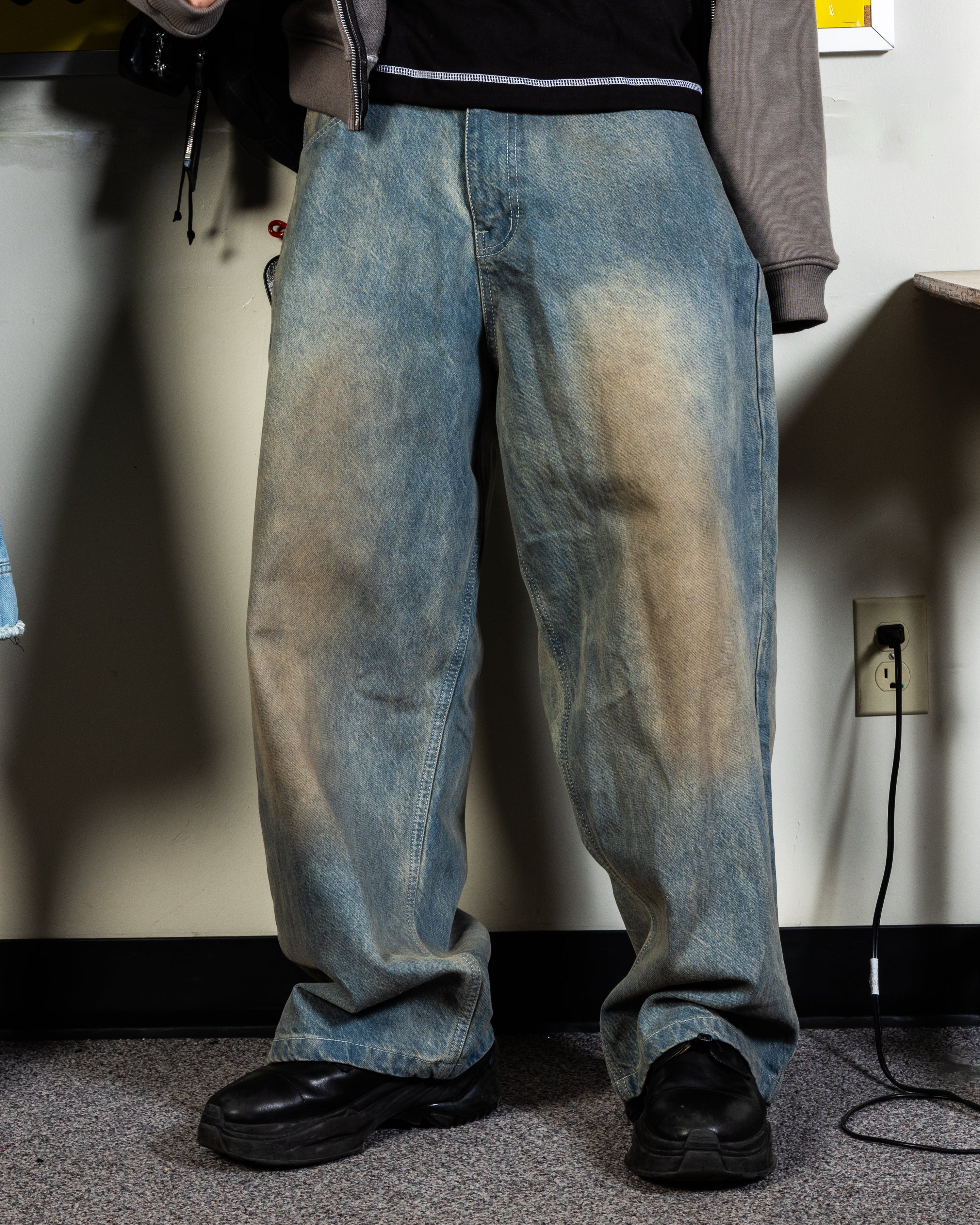BAGGY DENIM, MUD WASH