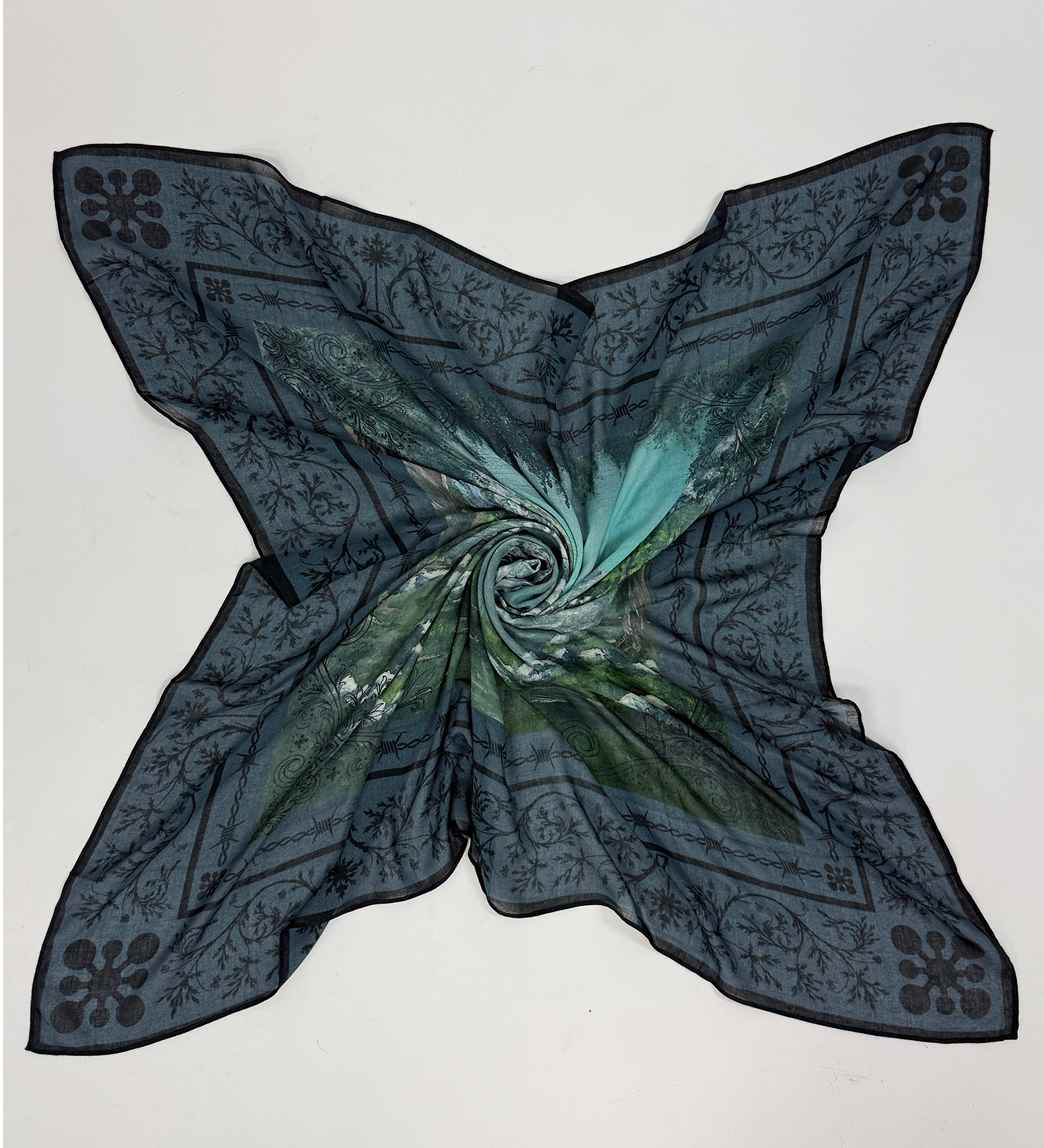 RIVER SCARF