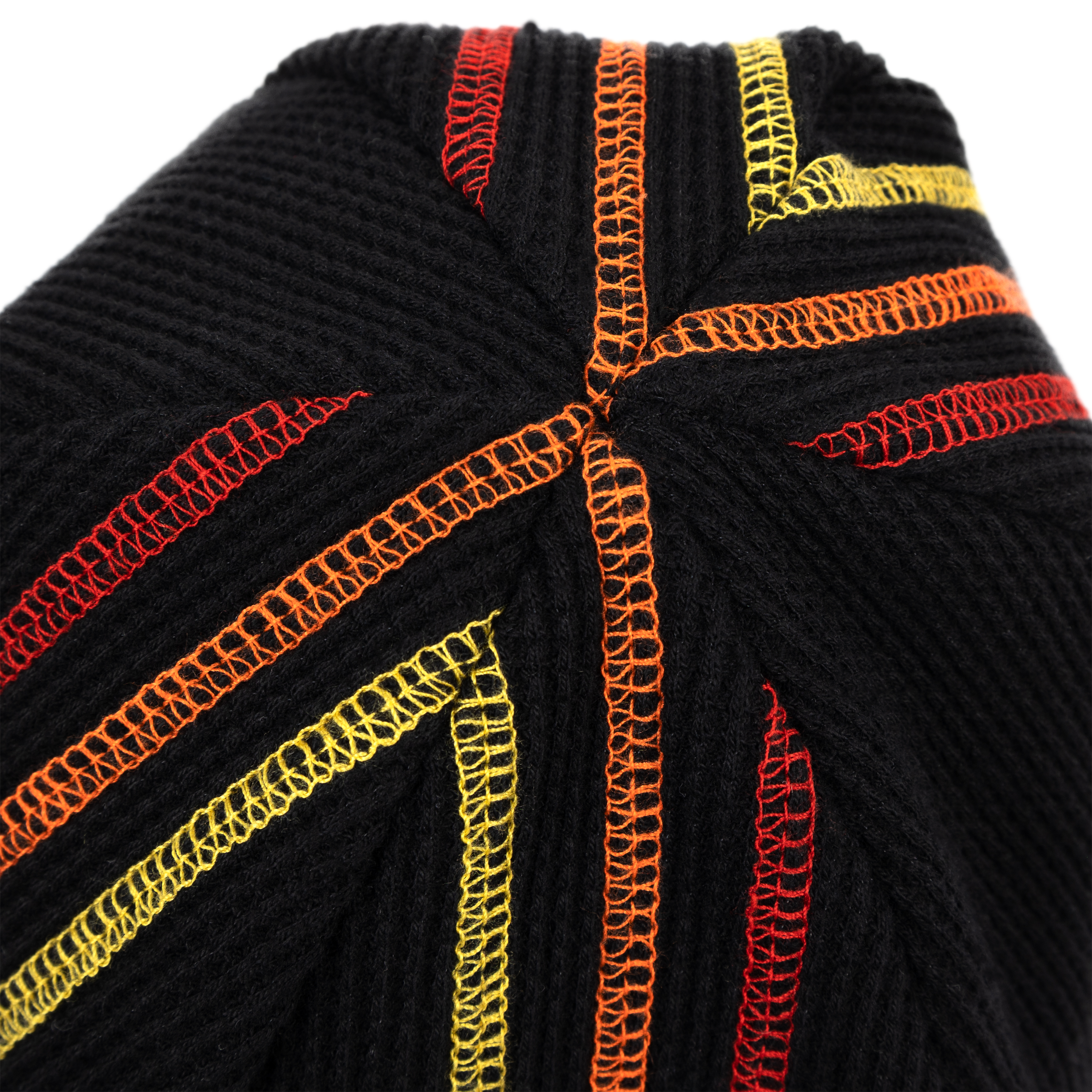 CONTRAST SKULLY (BLACK)