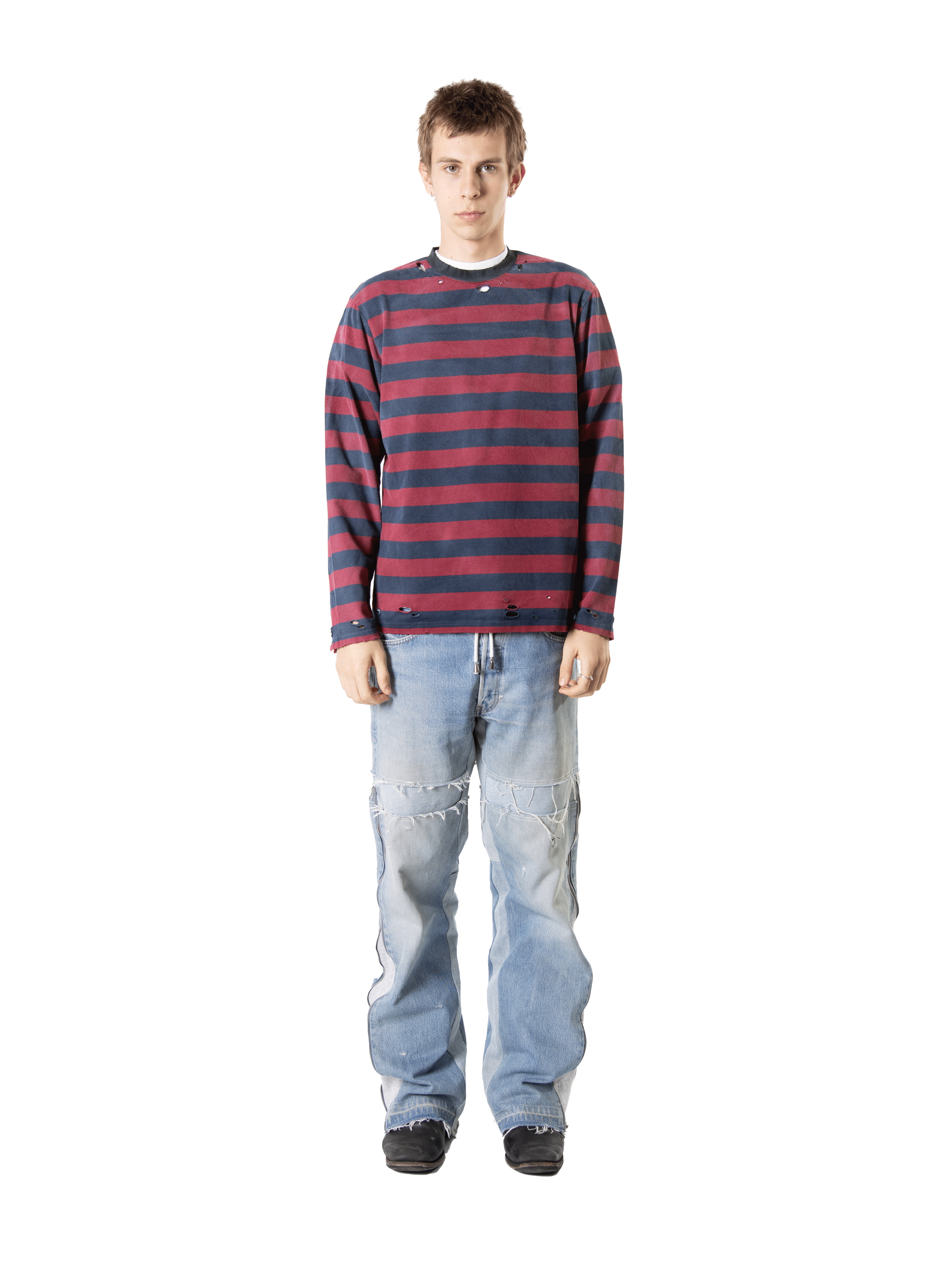 FREDDY - DISTRESSED LONGSLEEVE T-SHIRT