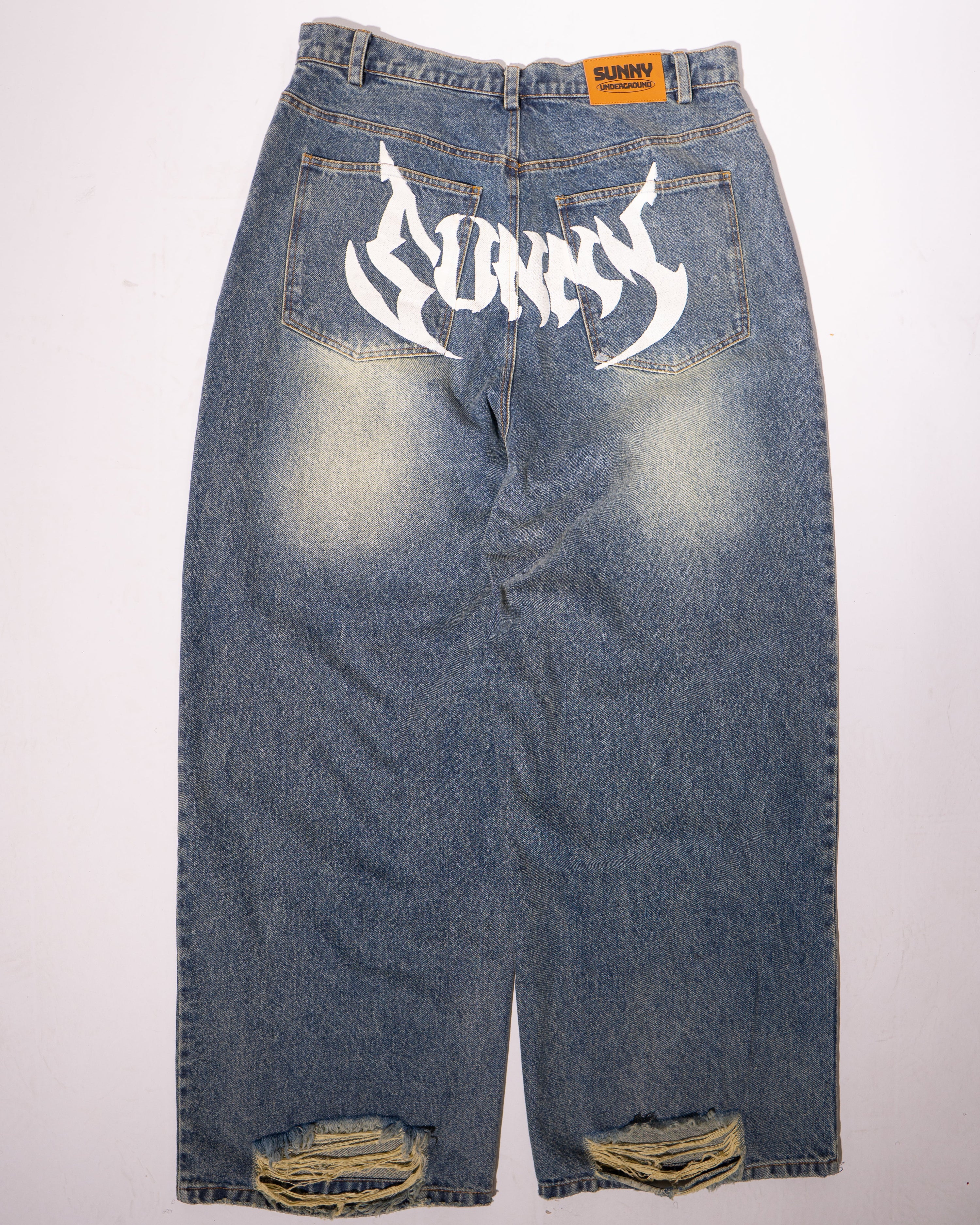 CLASSIC JEANS