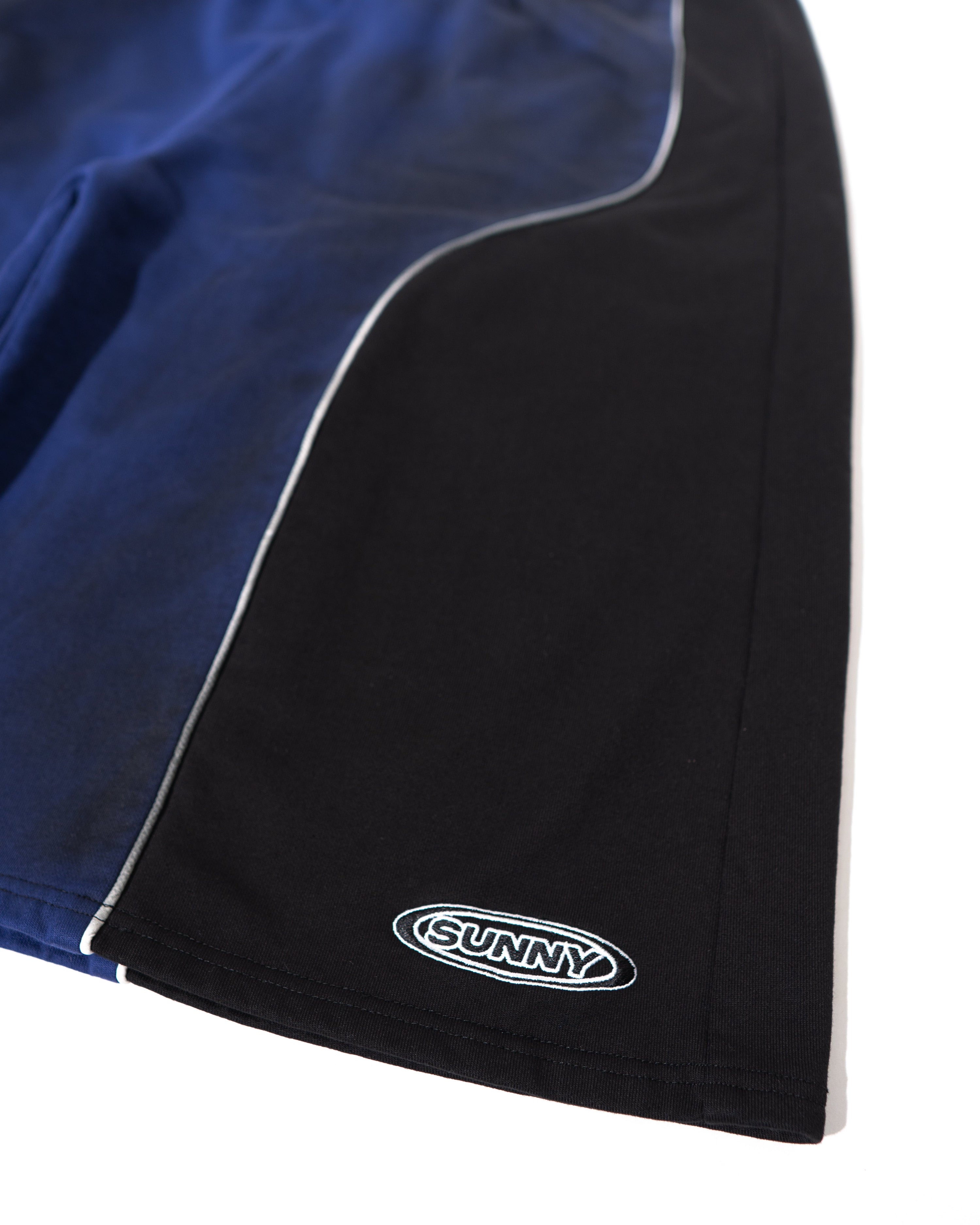 ABANDONED LOCKER ROOM SHORTS