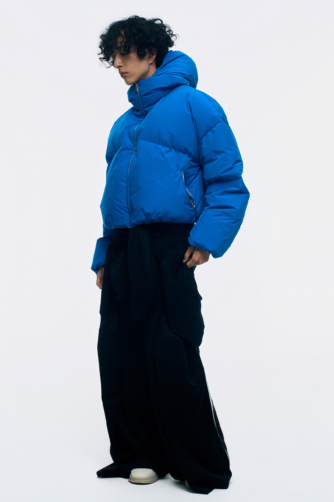 CROPPED DOUBLE NECK BUBBLE (BLUE)