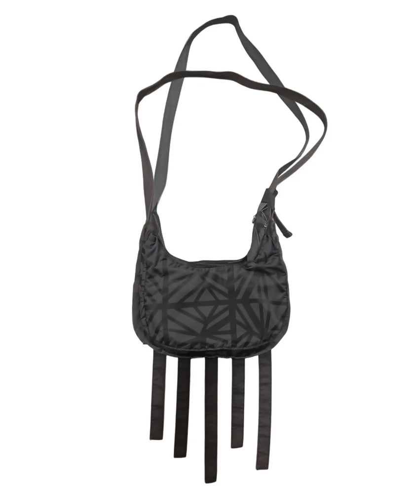 charcoal-pie-messenger-bag (11)