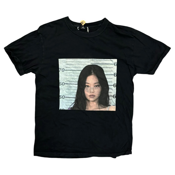 black_62bffb99-8bb6-4383-ad2e-