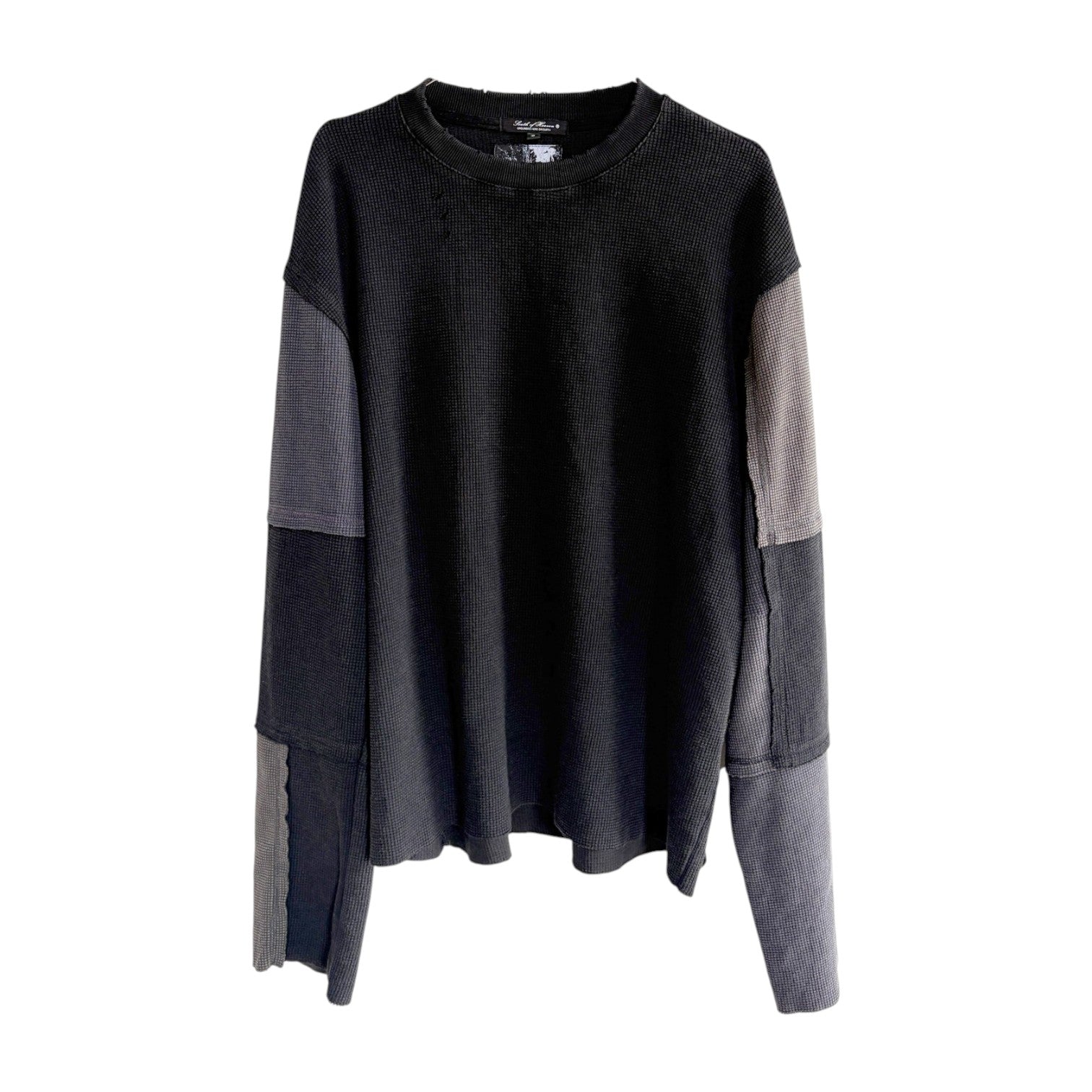 DISTRESSED PATCHWORK THERMAL - CHARCOAL