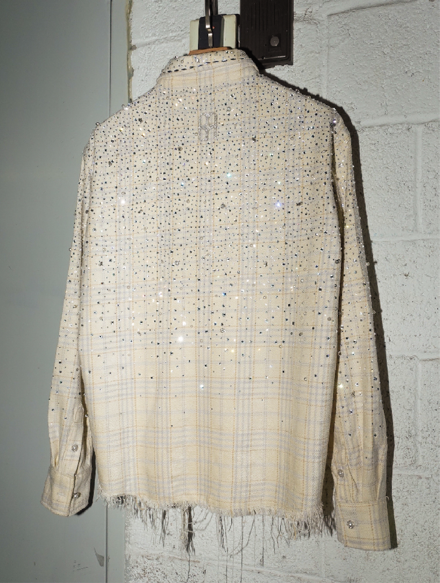 20K Diamond Pearl Shirt in Beige