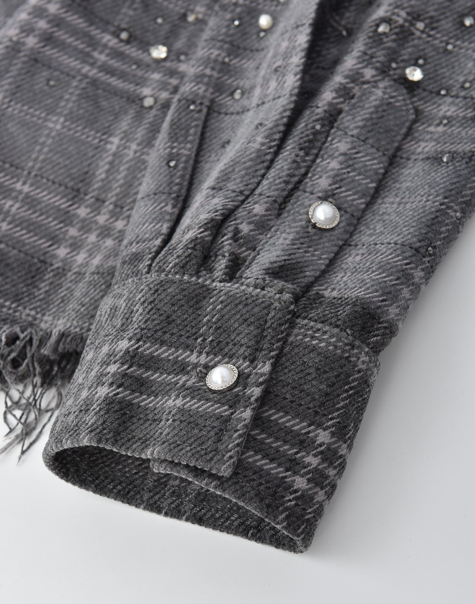 20K Pearl Diamond Shirt Grey