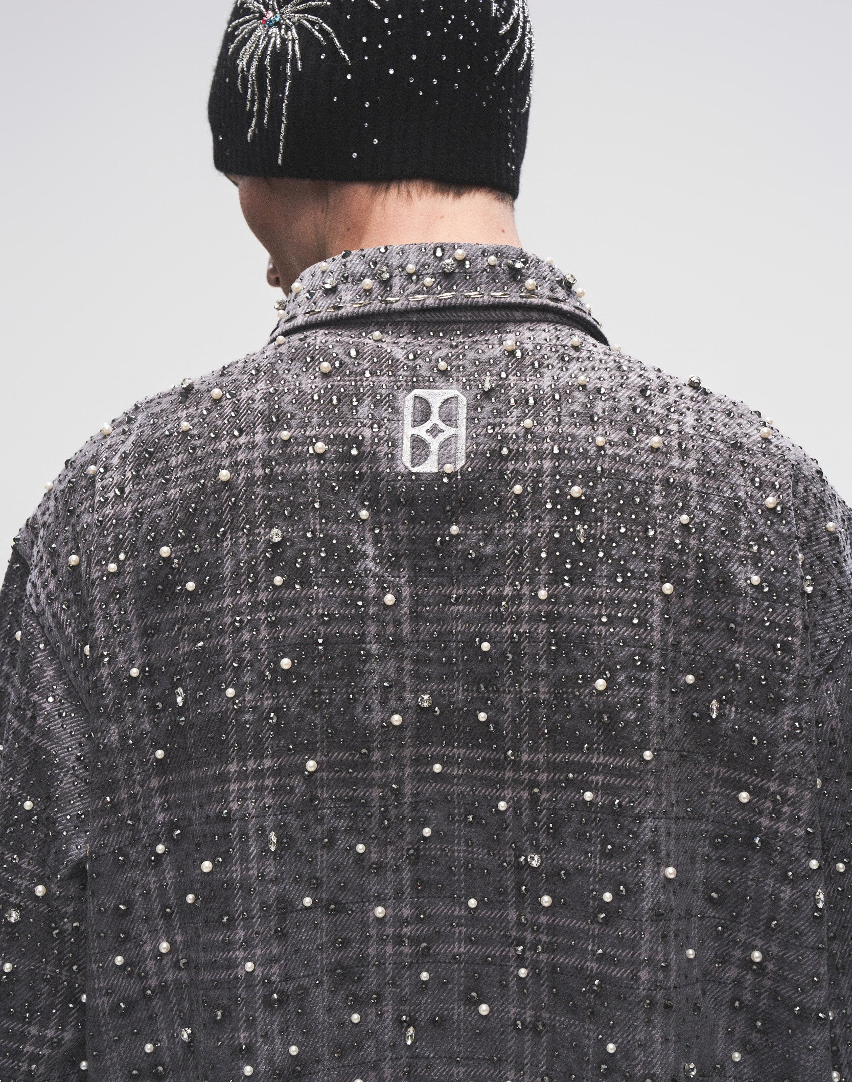 20K Pearl Diamond Shirt Grey