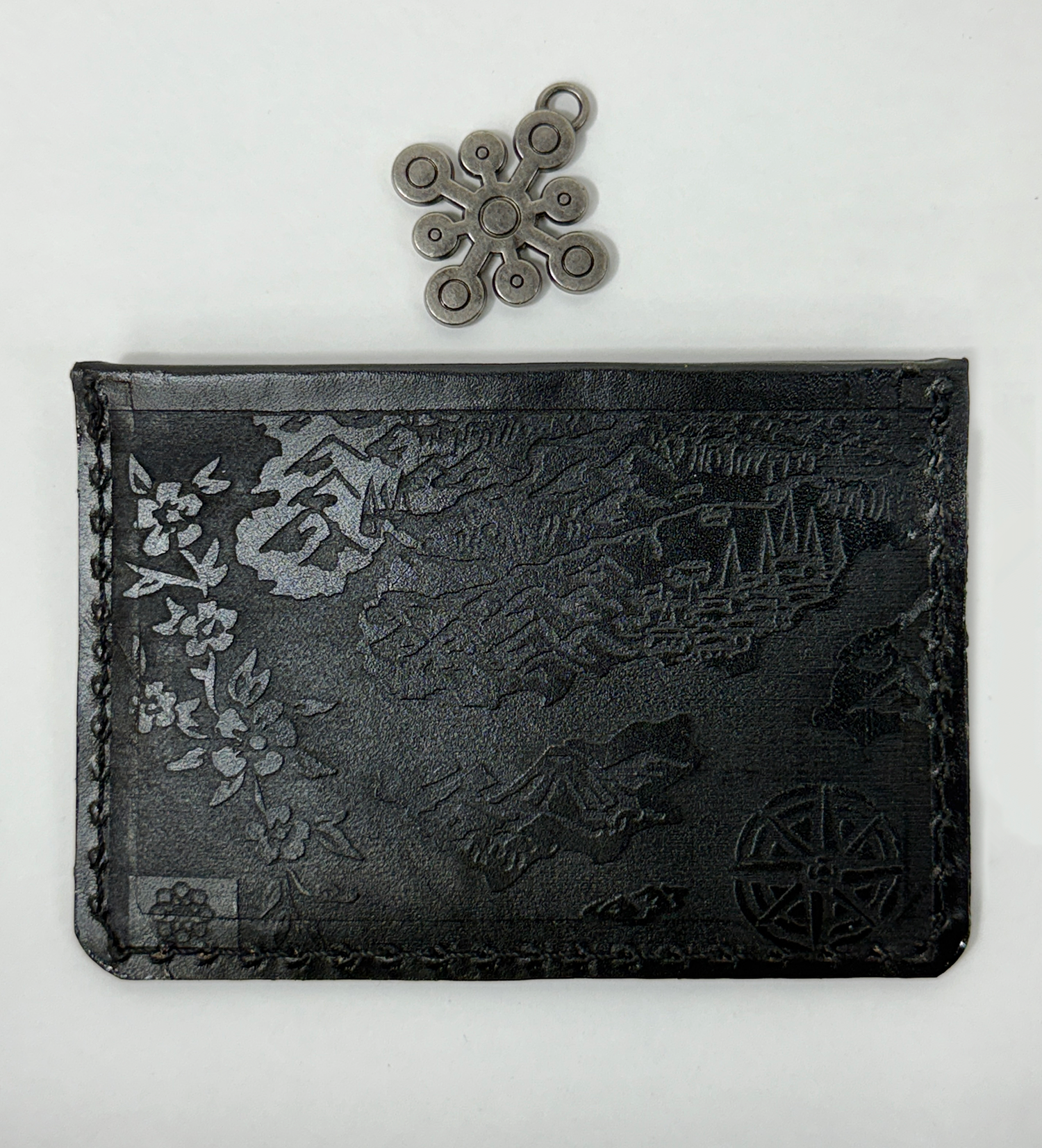 MOUNTAIN CARD-HOLDER (BLACK)