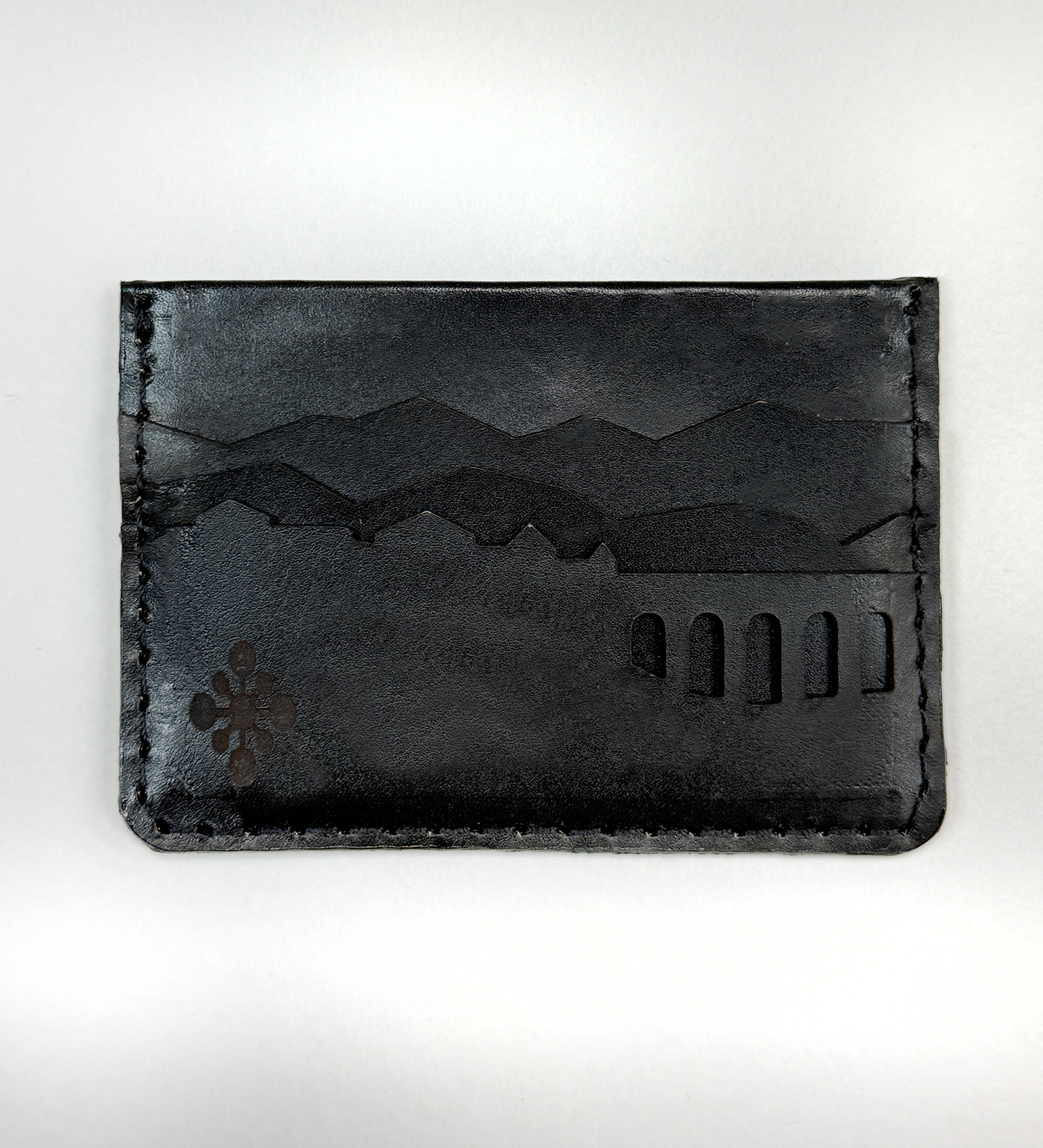 MOUNTAIN CARD-HOLDER (BLACK)