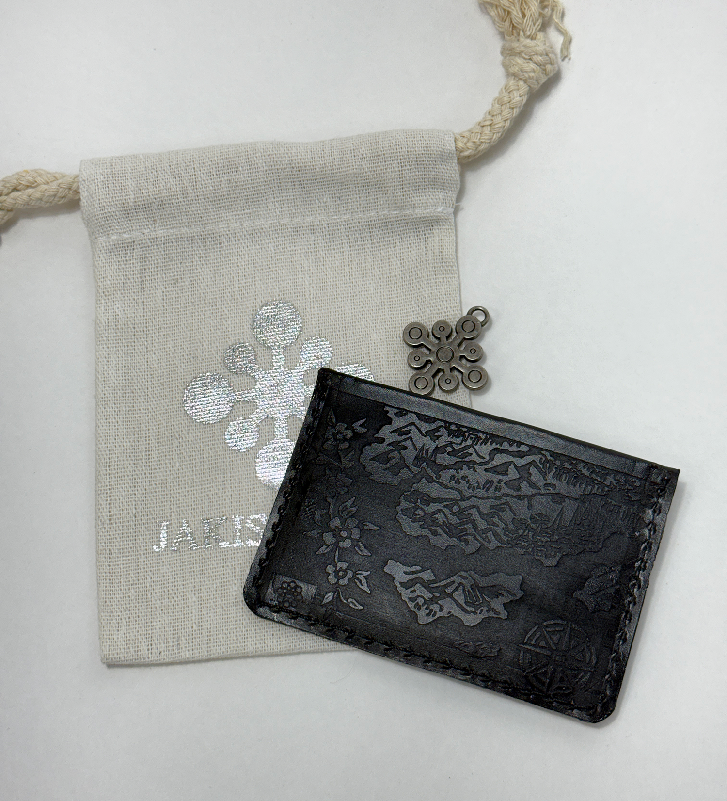 MOUNTAIN CARD-HOLDER (BLACK)