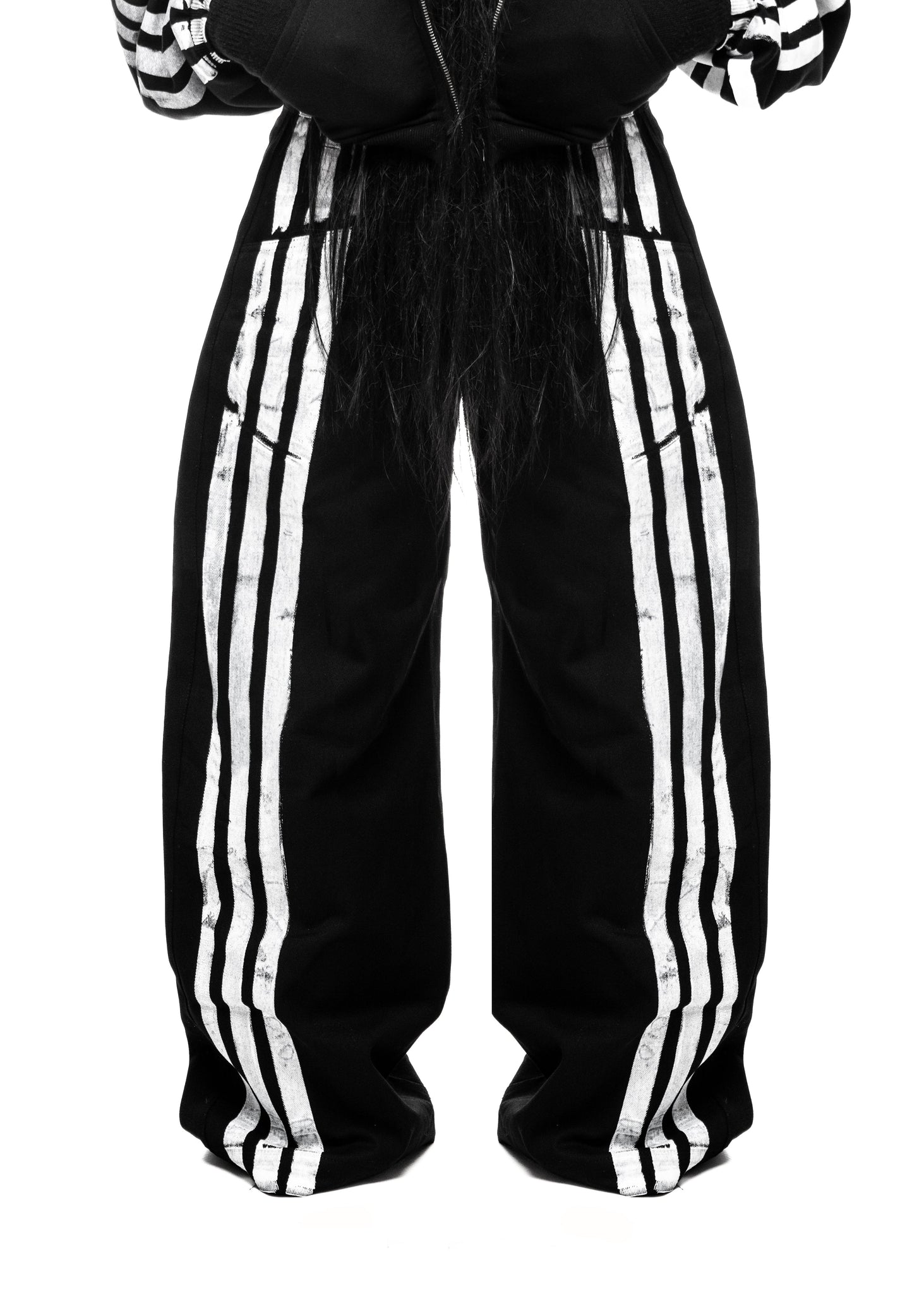 STRIPES BLACK JEANS