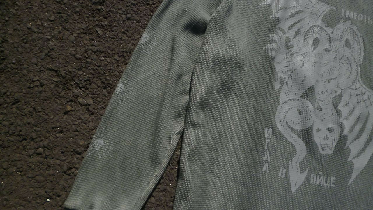 'Deathless' waffle longsleeve