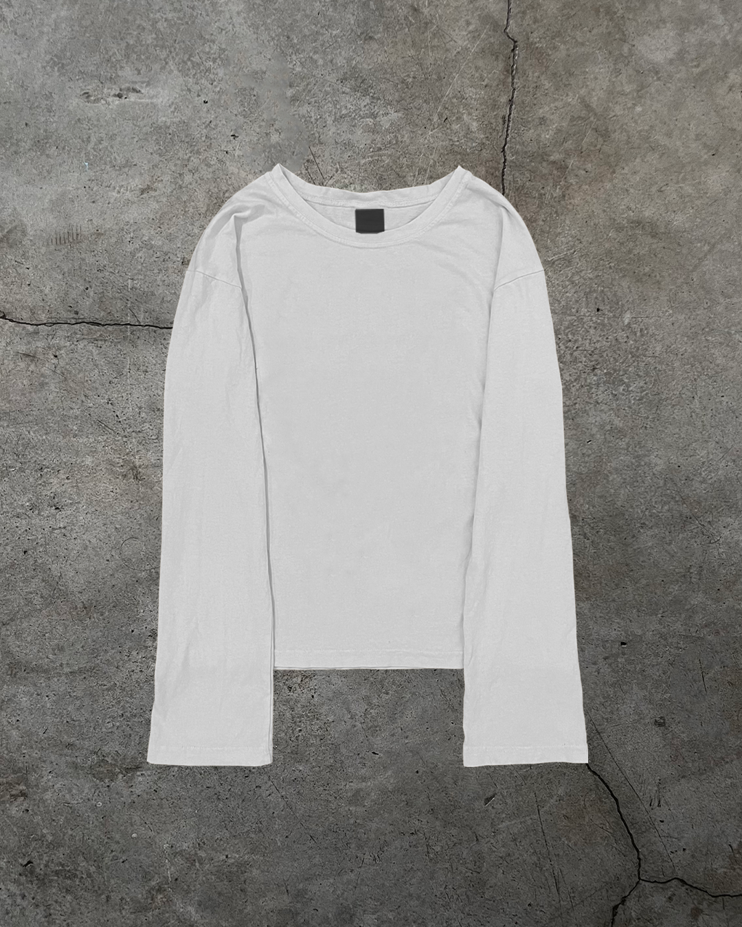 WHITE HANDMADE LONG SLEEVE