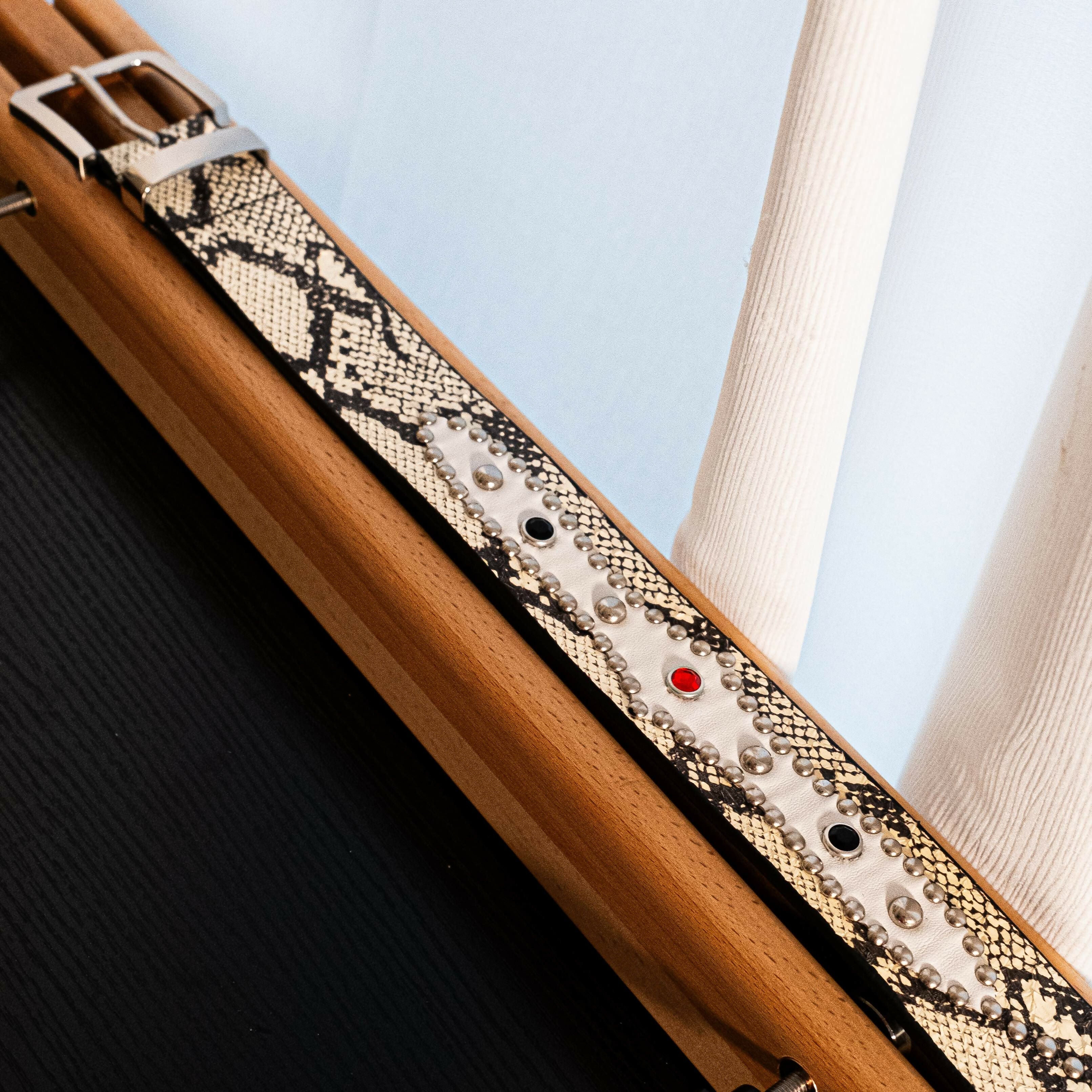 STUDDED SNAKESKIN BELT IN WHITE – Lowheads