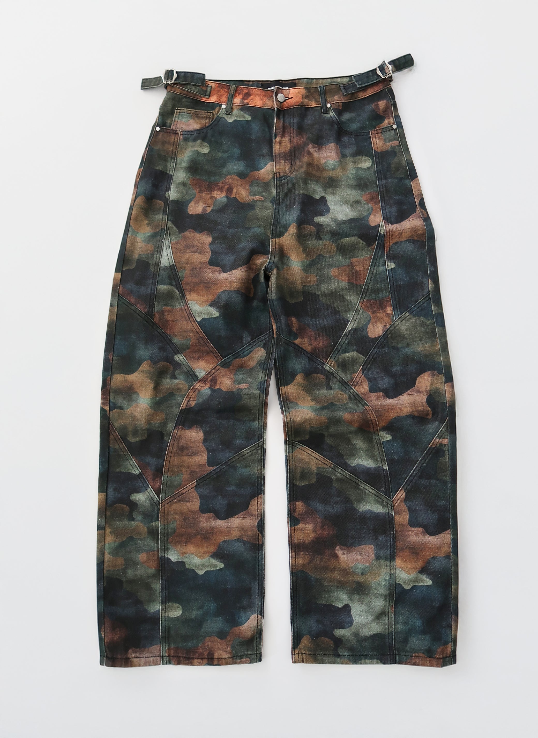 CAMO PANELED DENIM