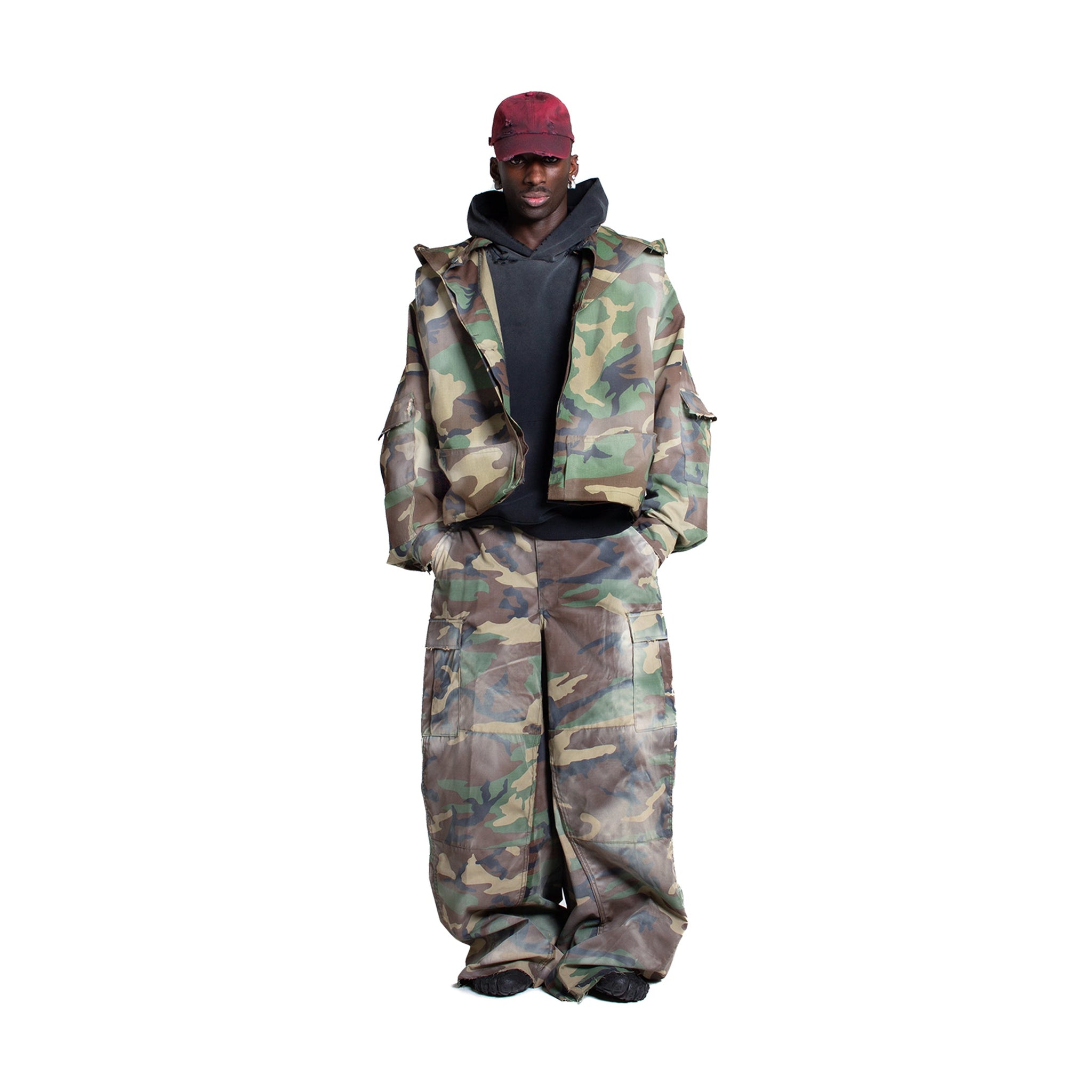 MUD WASHED CAMO CARGO PANTS