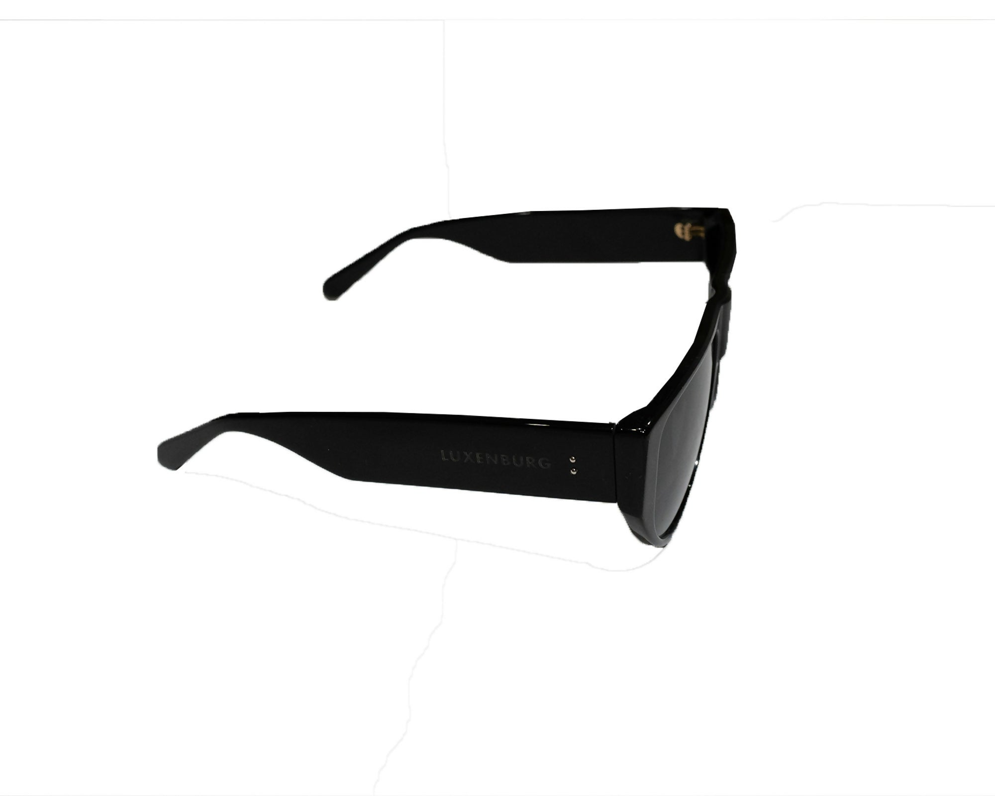 SUNGLASSES_DRAPED_S
