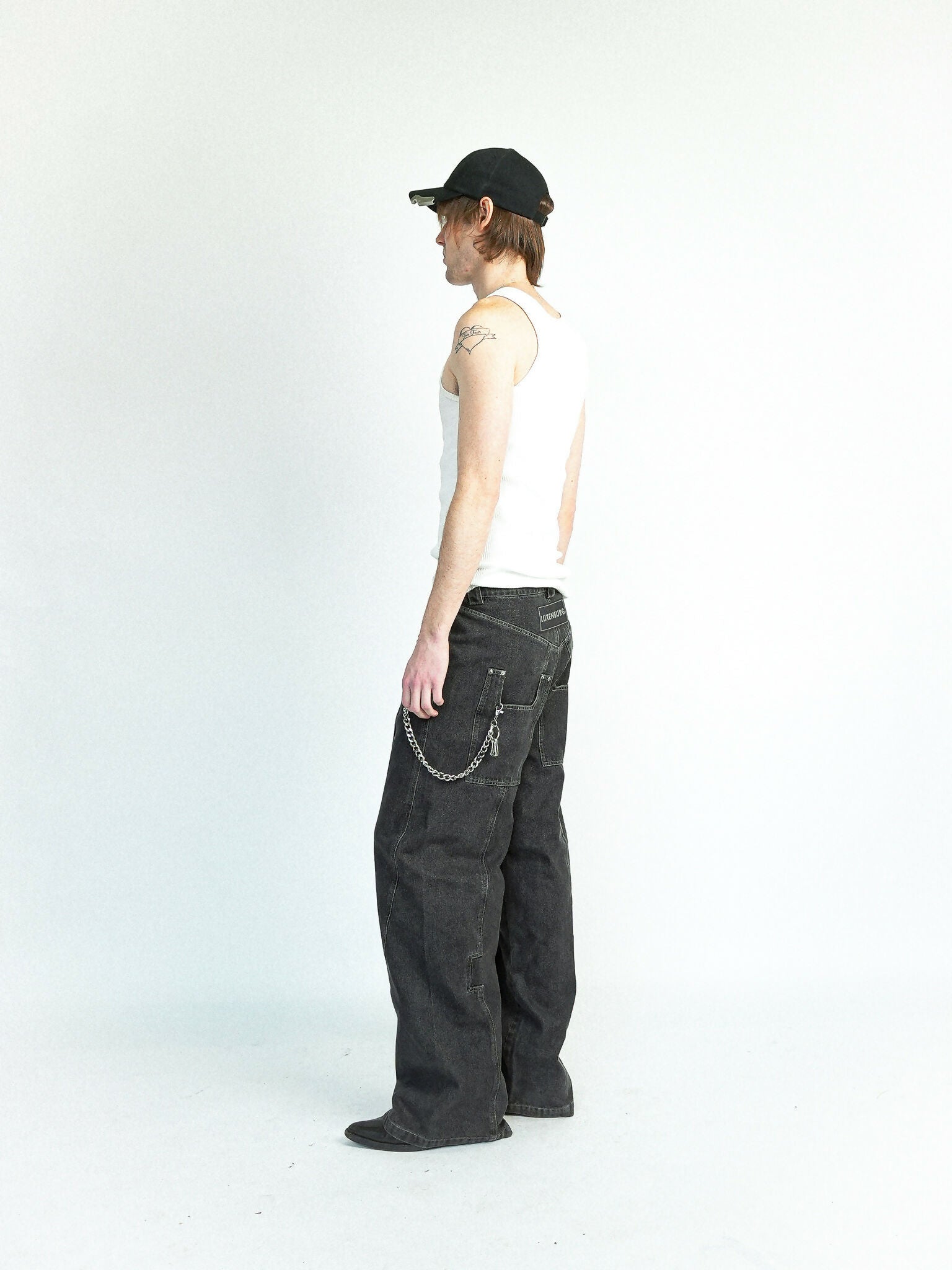 3C58573D-3E52-4262-ABFA-9493CBB52E8F