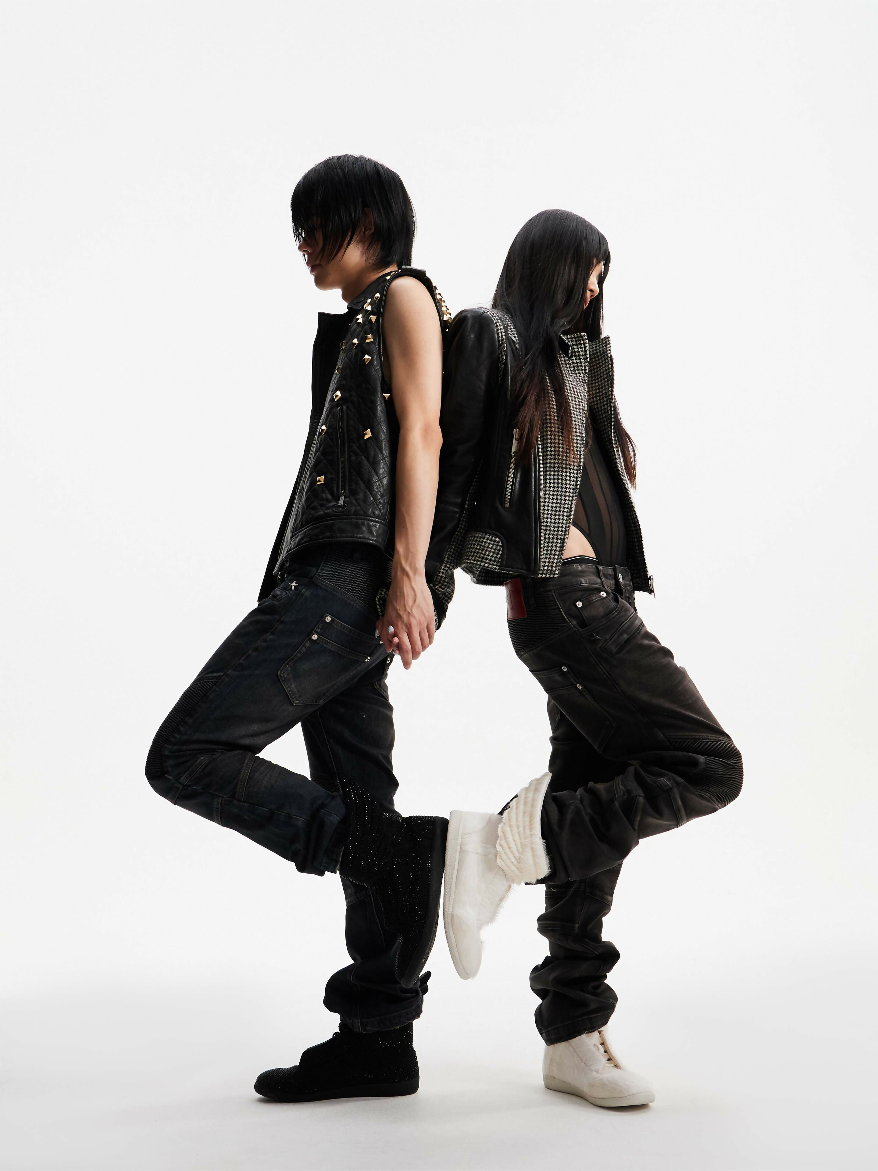 NINE-STAR PLEATED JEANS