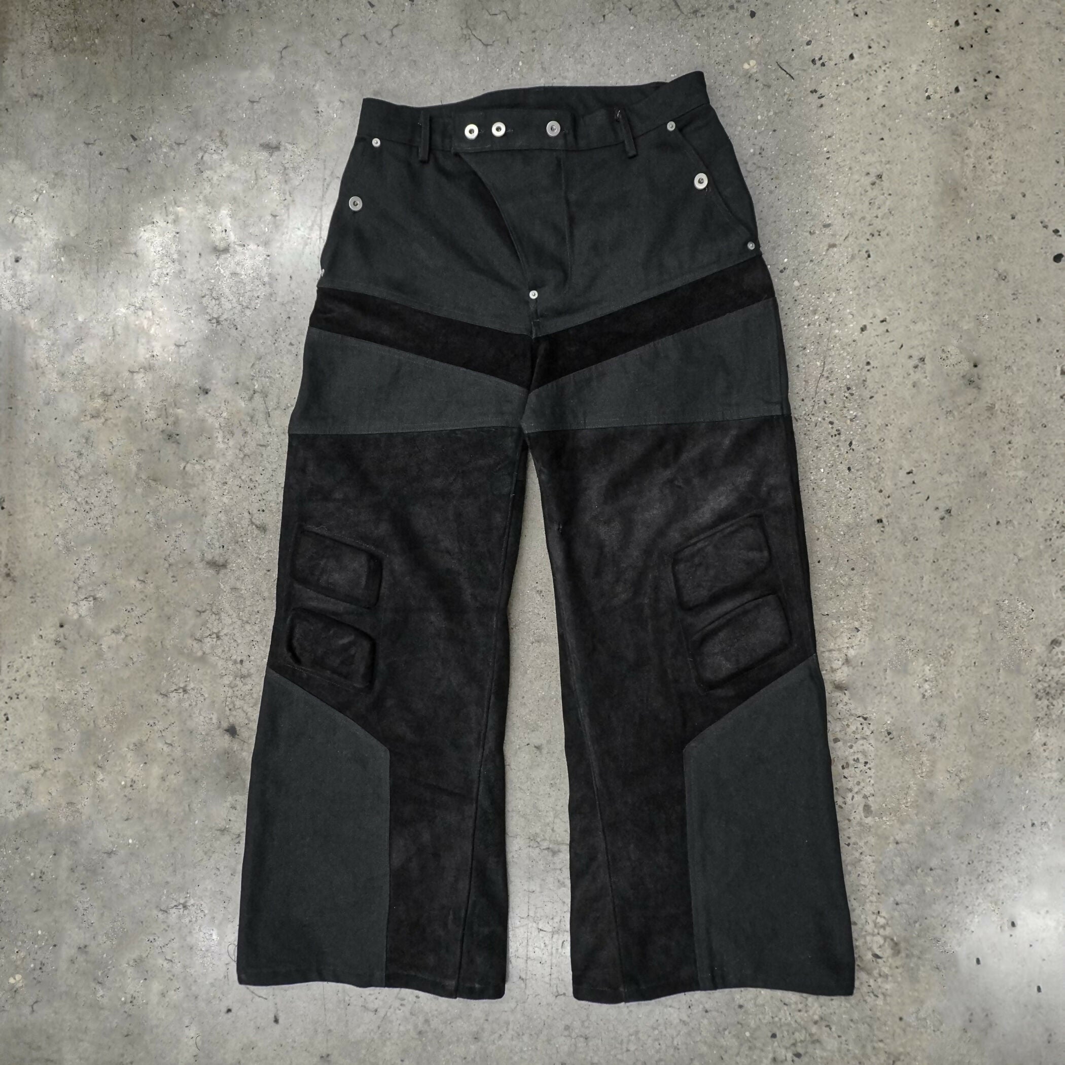 moto pants front colored