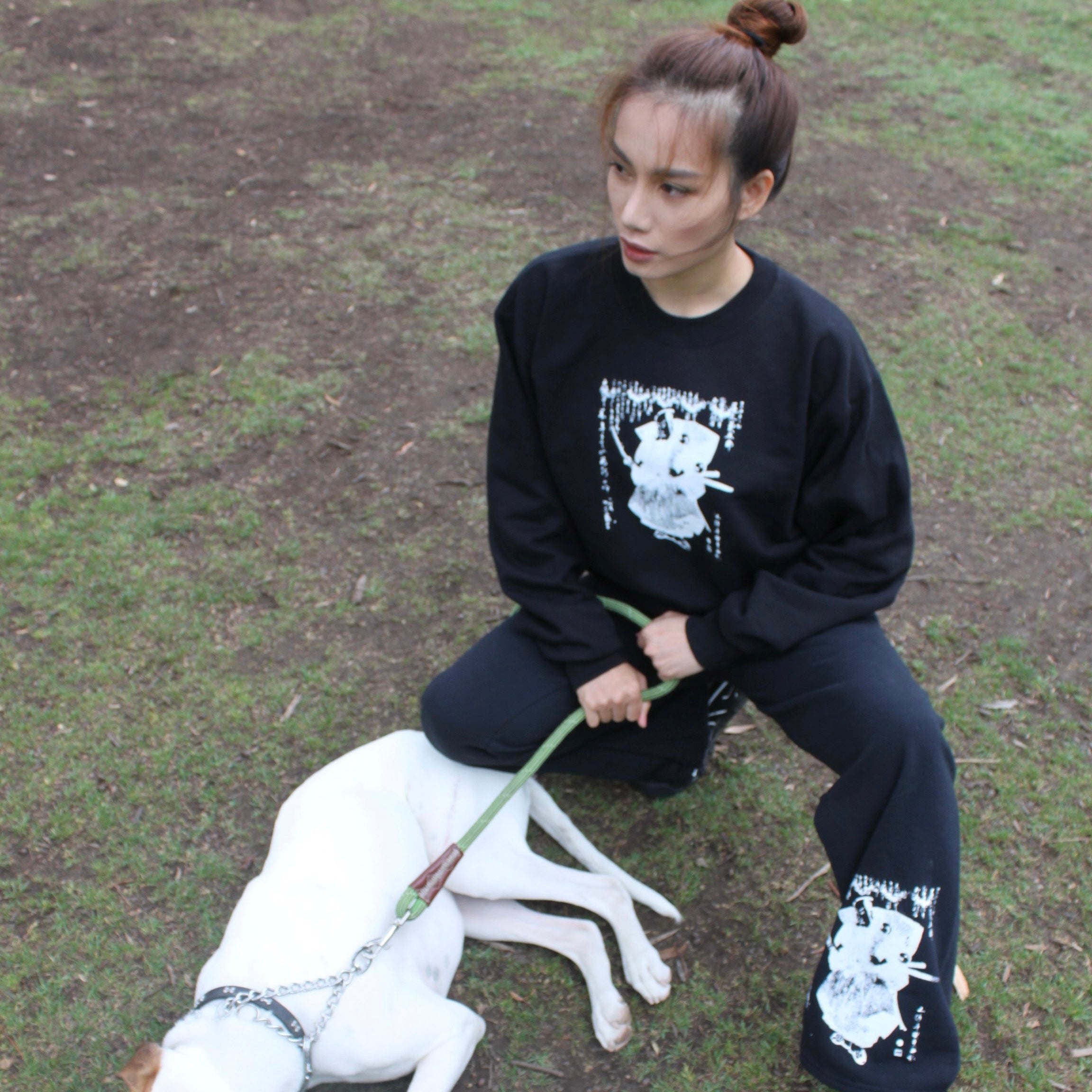 BLACK SAMURAI SWEATS