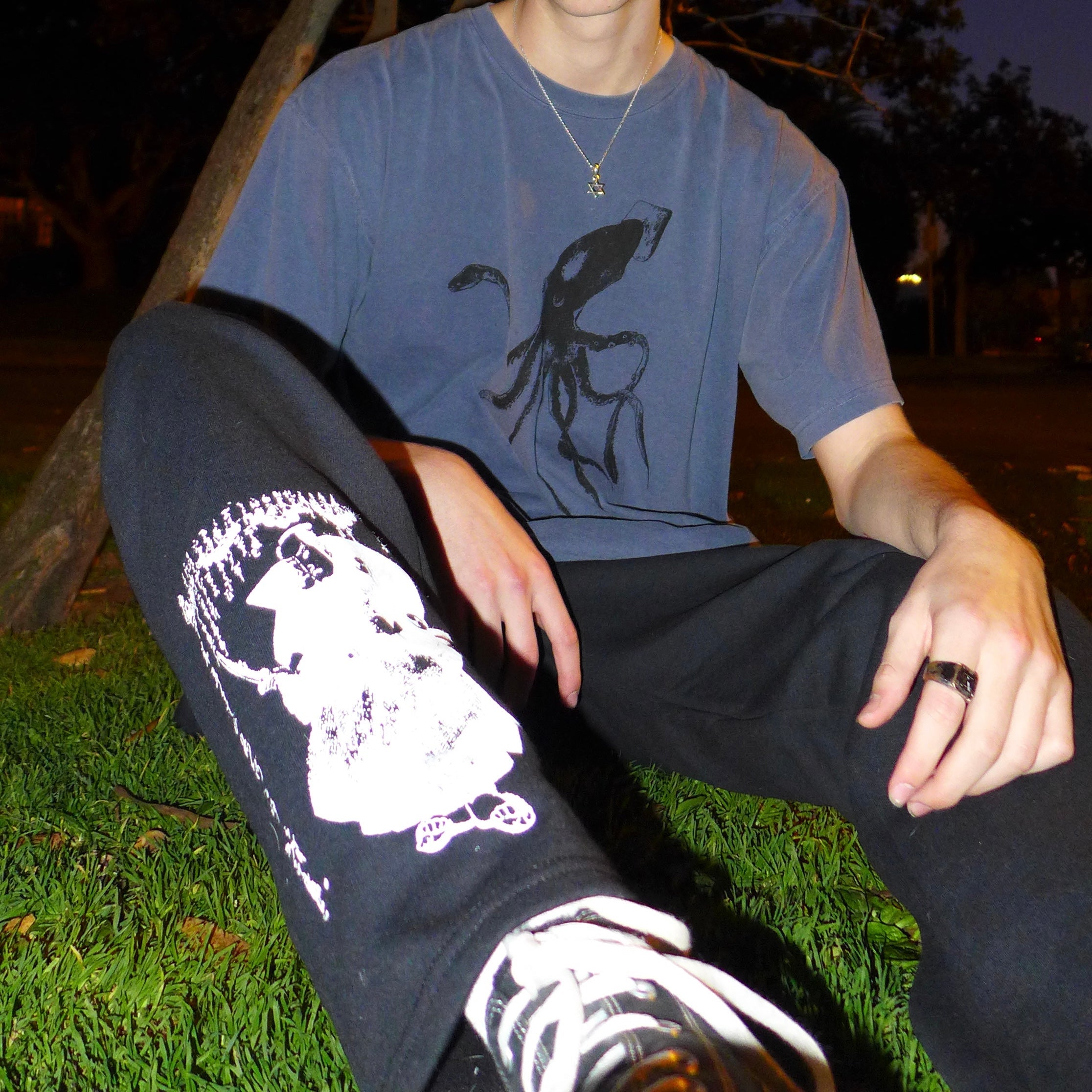 BLACK SAMURAI SWEATS